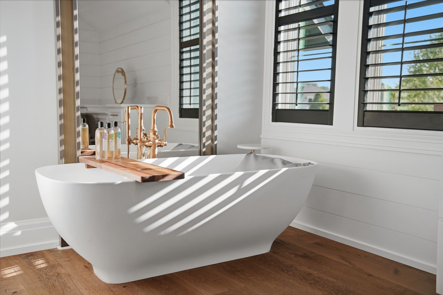 The tub, afternoon light